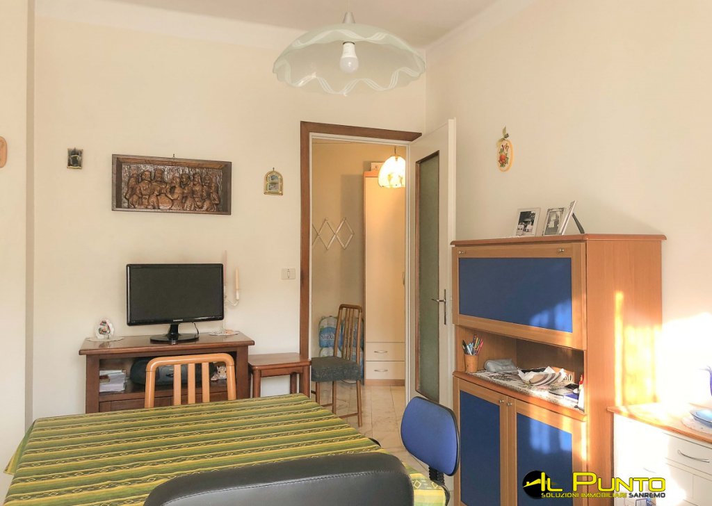 Sale Apartment Sanremo - SANREMO sale of bare ownership, very sunny apartment in high floor. Locality 
