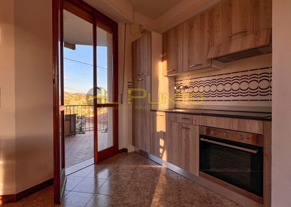 Sale Apartment Sanremo - SANREMO large two-room apartment with balconies Locality 