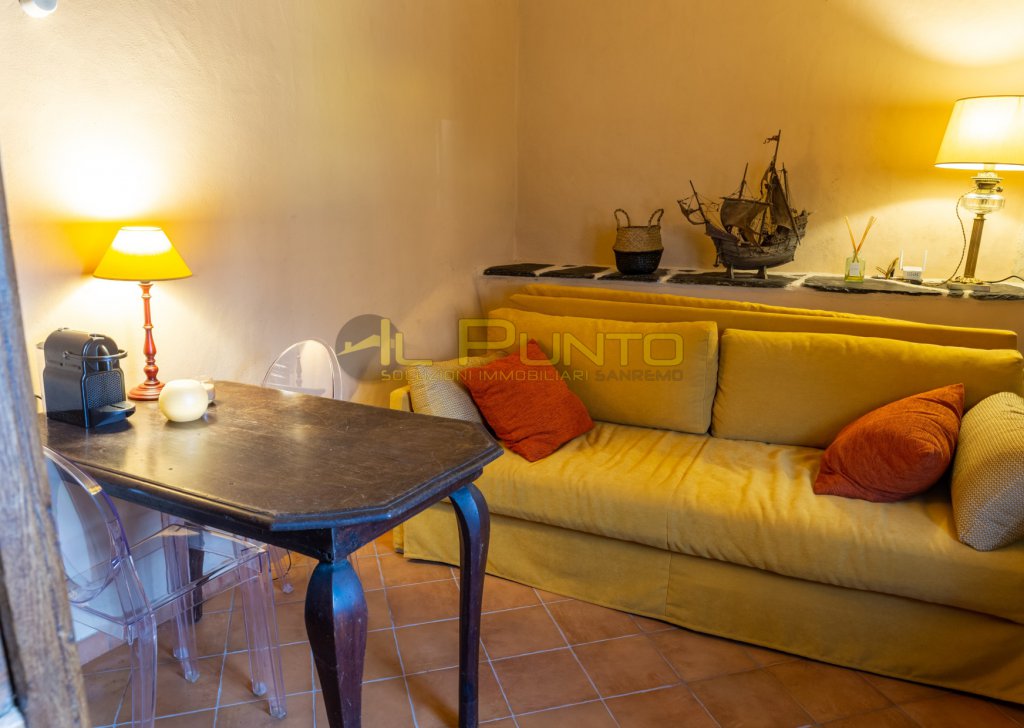 Sale Apartment Montalto Carpasio - CARPASIO charming historic residence Locality 