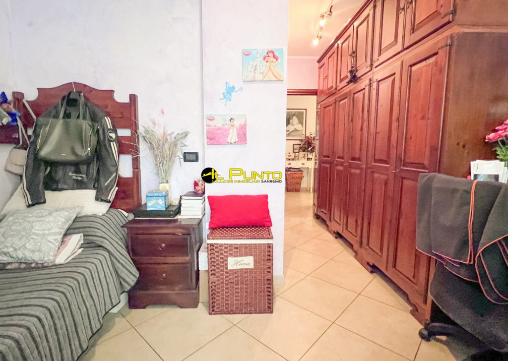 Apartment for sale  via Agosti 243, Sanremo, locality Market Area