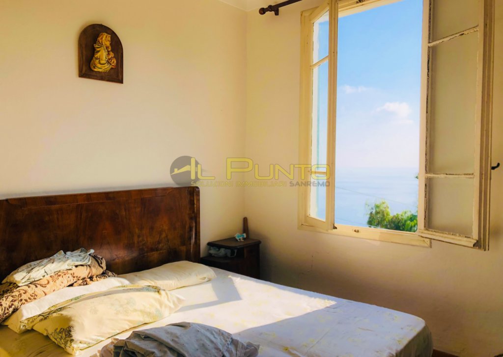 Sale Villas and Independent Houses Sanremo - SANREMO villa to renovate beautiful sea view Locality 