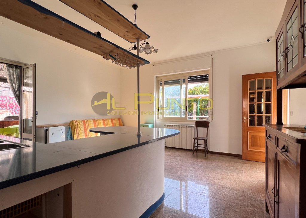 Villas and Independent Houses for sale  via Borgo Tinasso 80, Sanremo, locality Borgo Opaco/Tinasso/Martiri street high
